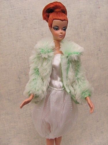 Nuovi abiti per - , barbie