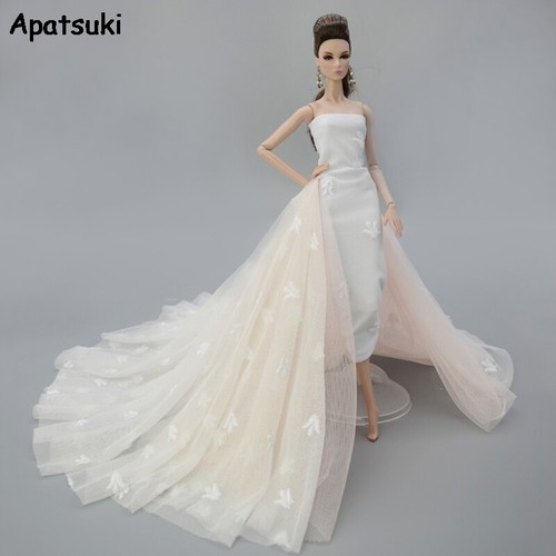 Abiti alla moda per - , bambola