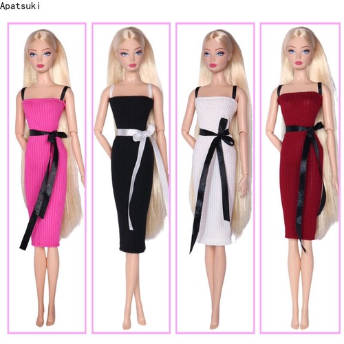 Vestito bambola elegante per